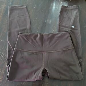 Lululemon 23” legging  size 8. Brown.